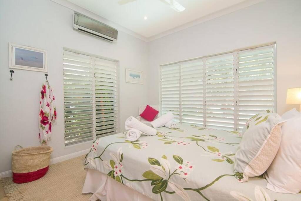 Villa Beauty Tiny Walk To Sea Port Douglas Esterno foto