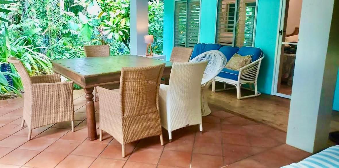 Villa Beauty Tiny Walk To Sea Port Douglas Esterno foto